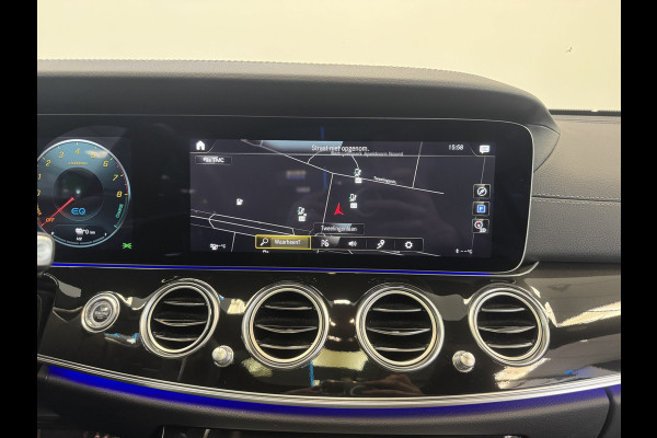 Mercedes-Benz E-Klasse 300 e AMG Line PDC ACC Schuifkanteldak 360 Camera 20 inch