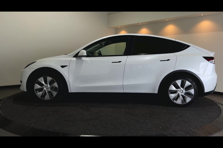 Tesla Model Y RWD 58 kWh | Leder Interieur | Houten afwerking | Verwarmde stoelen en stuur |  Soh (batterijcheck) Waarde 95,1 %