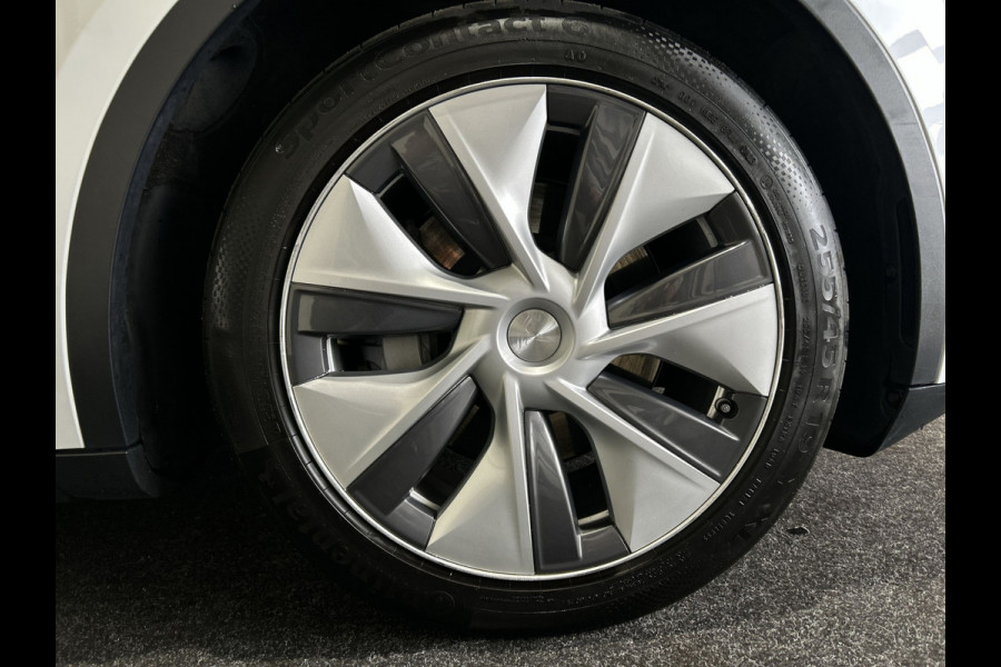 Tesla Model Y RWD 58 kWh | Leder Interieur | Houten afwerking | Verwarmde stoelen en stuur |  Soh (batterijcheck) Waarde 95,1 %