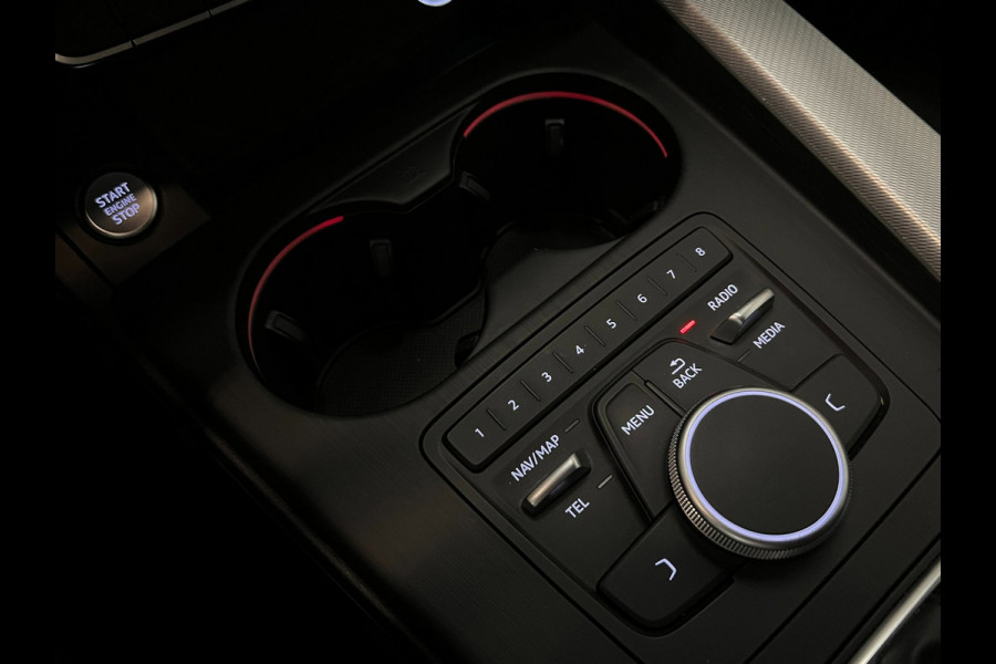 Audi A4 Avant 35 TFSI / Headup / Adaptive / Stoelverwarming