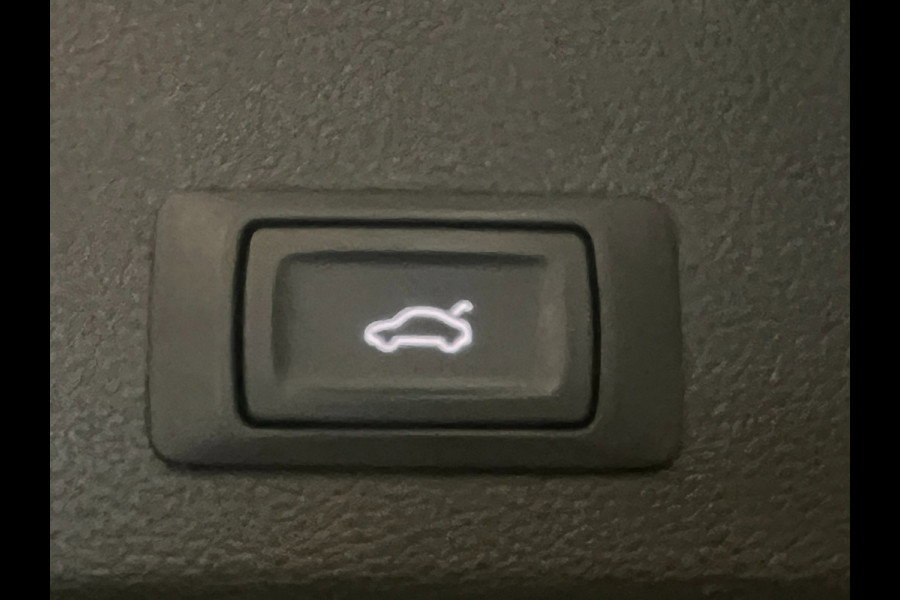 Audi A4 Avant 35 TFSI / Headup / Adaptive / Stoelverwarming