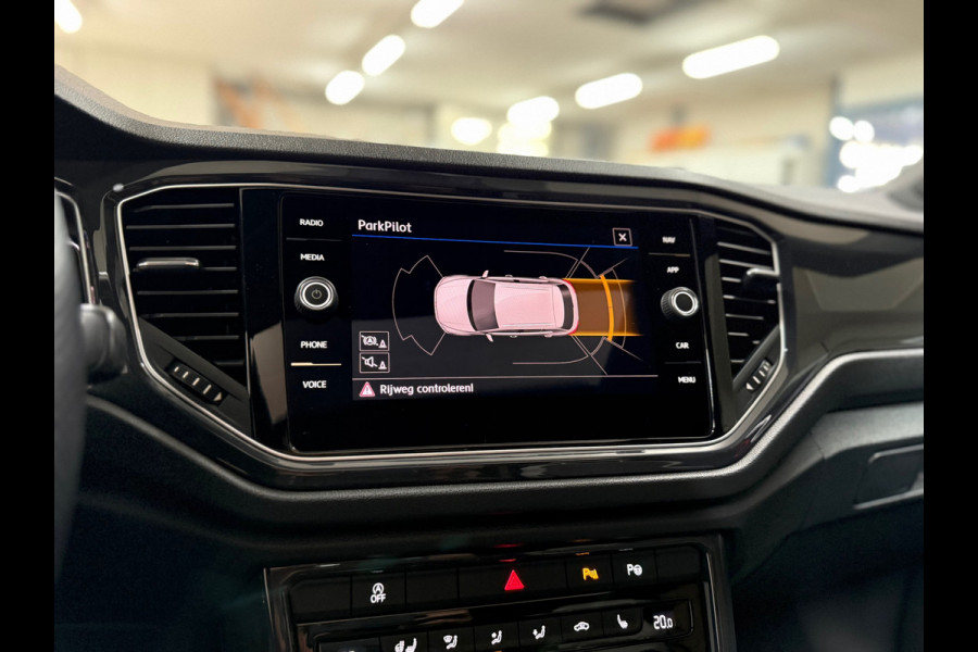Volkswagen T-Roc 2.0 TSI 4Motion Sport | Pano | Virtual |19 INCH | Leder | ACC | Beats Audio | Winterpakket |
