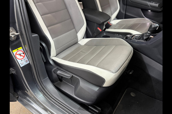 Volkswagen T-Roc 2.0 TSI 4Motion Sport | Pano | Virtual |19 INCH | Leder | ACC | Beats Audio | Winterpakket |