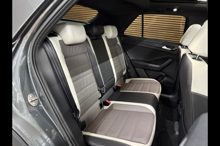 Volkswagen T-Roc 2.0 TSI 4Motion Sport | Pano | Virtual |19 INCH | Leder | ACC | Beats Audio | Winterpakket |