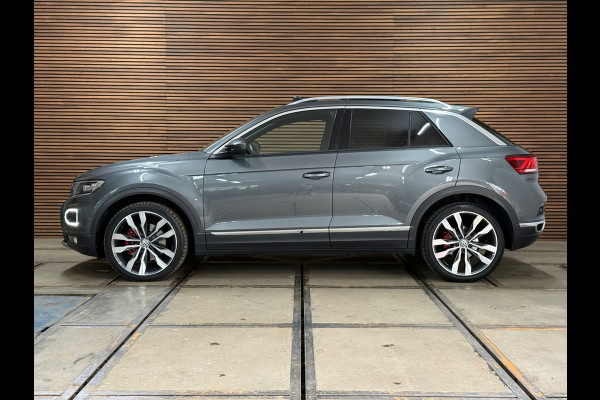 Volkswagen T-Roc 2.0 TSI 4Motion Sport | Pano | Virtual |19 INCH | Leder | ACC | Beats Audio | Winterpakket |