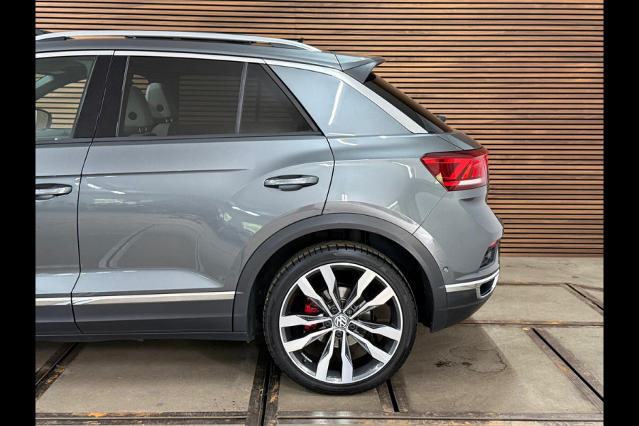 Volkswagen T-Roc 2.0 TSI 4Motion Sport | Pano | Virtual |19 INCH | Leder | ACC | Beats Audio | Winterpakket |