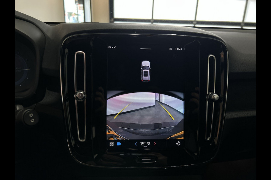 Volvo XC40 Recharge Core | Achteruitrijcamera | Carplay |  Soh (batterijcheck) Waarde 92,4 %