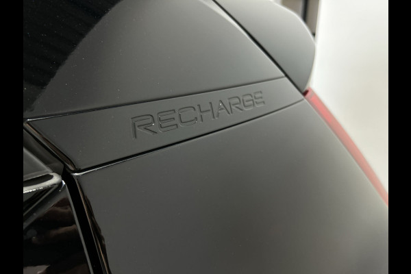Volvo XC40 Recharge Core | Achteruitrijcamera | Carplay |  Soh (batterijcheck) Waarde 92,4 %
