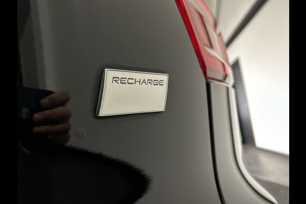Volvo XC40 Recharge Core | Achteruitrijcamera | Carplay |  Soh (batterijcheck) Waarde 92,4 %