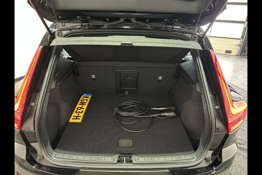 Volvo XC40 Recharge Core | Achteruitrijcamera | Carplay |  Soh (batterijcheck) Waarde 92,4 %