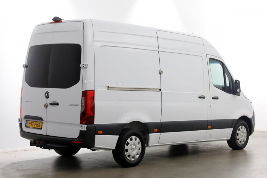 Mercedes-Benz Sprinter 319 CDI 3.0 V6 190pk E6 L2H2 7G Automaat LED/Camera/Trekhaak 3500kg 02-2019