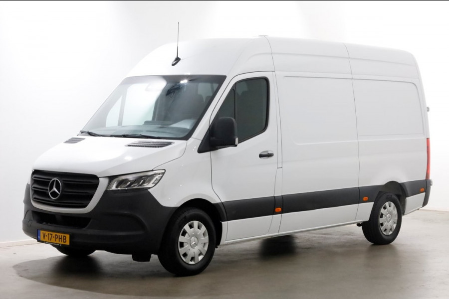 Mercedes-Benz Sprinter 319 CDI 3.0 V6 190pk E6 L2H2 7G Automaat LED/Camera/Trekhaak 3500kg 02-2019