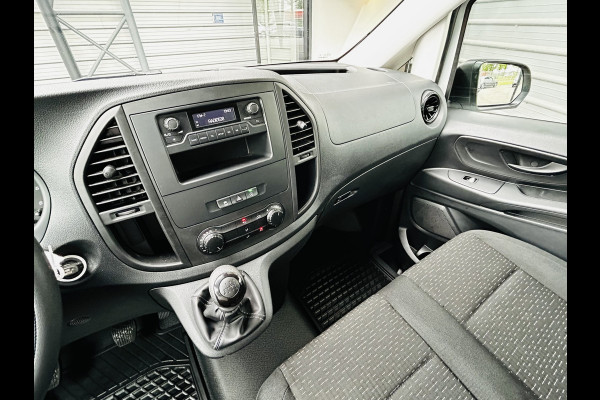 Mercedes-Benz Vito 110 CDI L2 Lang RWD // € 398,- p/mnd // Airco // Achterklep // 12 mnd Garantie // 2000kg // Bank // Radio // CV // Betimmering /