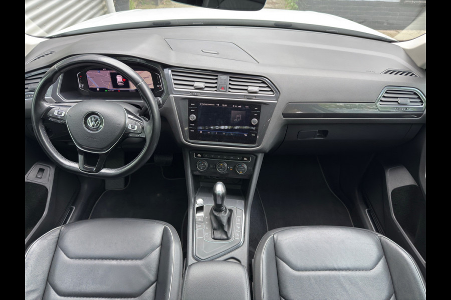 Volkswagen Tiguan Allspace 1.5 TSI Highline l Pano l Virtual l Trekhaak l Navi l Climate l Volleder l