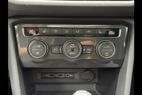 Volkswagen Tiguan Allspace 1.5 TSI Highline l Pano l Virtual l Trekhaak l Navi l Climate l Volleder l