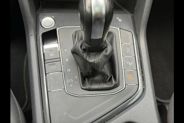 Volkswagen Tiguan Allspace 1.5 TSI Highline l Pano l Virtual l Trekhaak l Navi l Climate l Volleder l