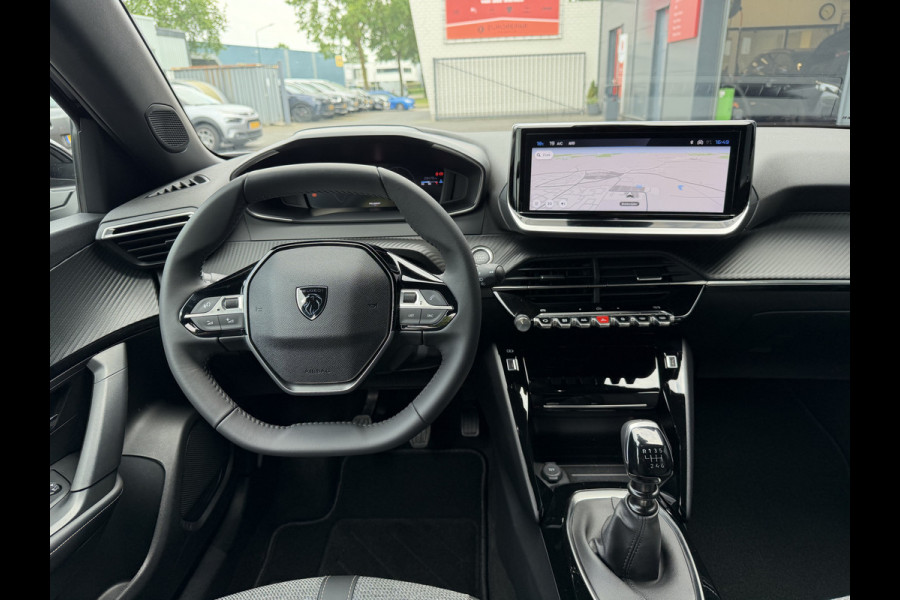 Peugeot 2008 100pk Allure (Keyless Entry - Automatische Airco - Parkeersensoren V+A - LED - 17"incl 4S - Navigatie - Apple Carplay)