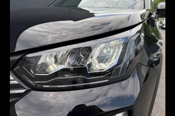 Peugeot 2008 100pk Allure (Keyless Entry - Automatische Airco - Parkeersensoren V+A - LED - 17"incl 4S - Navigatie - Apple Carplay)