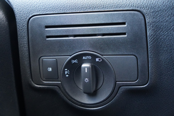 Mercedes-Benz Vito 116 CDI Extra Lang - Trekhaak - LED - Camera - Airco - Betimmering - Stoelverwarming - PDC - Rijklaar