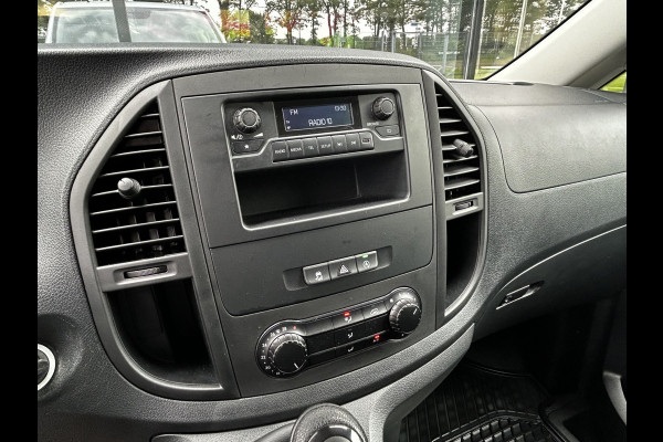 Mercedes-Benz Vito 110 CDI L2 Lang RWD // € 399,- p/mnd // Airco // Achterklep // 12 mnd Garantie // 2.000kg // Bank // Radio // CV // Betimmering