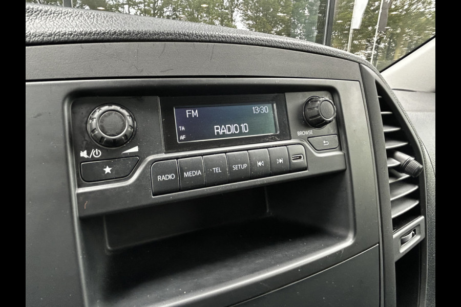 Mercedes-Benz Vito 110 CDI L2 Lang RWD // € 399,- p/mnd // Airco // Achterklep // 12 mnd Garantie // 2.000kg // Bank // Radio // CV // Betimmering