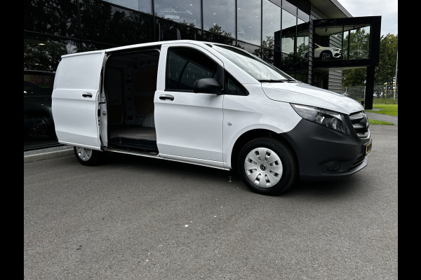 Mercedes-Benz Vito 110 CDI L2 Lang RWD // € 399,- p/mnd // Airco // Achterklep // 12 mnd Garantie // 2.000kg // Bank // Radio // CV // Betimmering