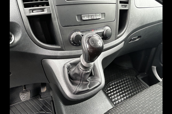 Mercedes-Benz Vito 110 CDI L2 Lang RWD // € 399,- p/mnd // Airco // Achterklep // 12 mnd Garantie // 2.000kg // Bank // Radio // CV // Betimmering