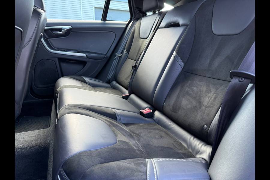 Volvo V60 2.0 T4 Business Sport R Design - Automaat - Navi - Trekhaak - Org.NL