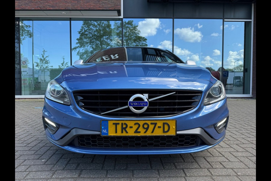 Volvo V60 2.0 T4 Business Sport R Design - Automaat - Navi - Trekhaak - Org.NL