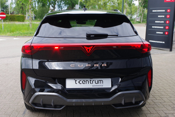 CUPRA Terramar 1.5 TSI e-Hybrid 272 PK VZ America s CUP, Leder, Panoramadak, Sennheiser Sound, Kuipstoelen, Martix-LED
