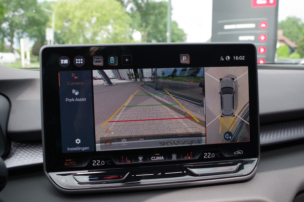 CUPRA Terramar 1.5 TSI e-Hybrid 272 PK VZ America s CUP, Leder, Panoramadak, Sennheiser Sound, Kuipstoelen, Martix-LED