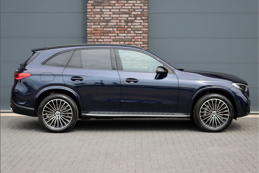 Mercedes-Benz GLC 400e 4MATIC AMG Line Aut9 | Distronic Pro | Memory | Trekhaak | Verwarmd Stuurwiel | Panoramadak | Nightpakket | Camera | Dodehoekassistent |