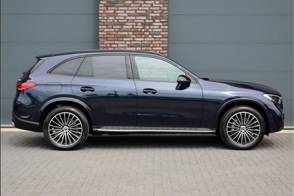 Mercedes-Benz GLC 400e 4MATIC AMG Line Aut9 | Distronic Pro | Memory | Trekhaak | Verwarmd Stuurwiel | Panoramadak | Nightpakket | Camera | Dodehoekassistent |
