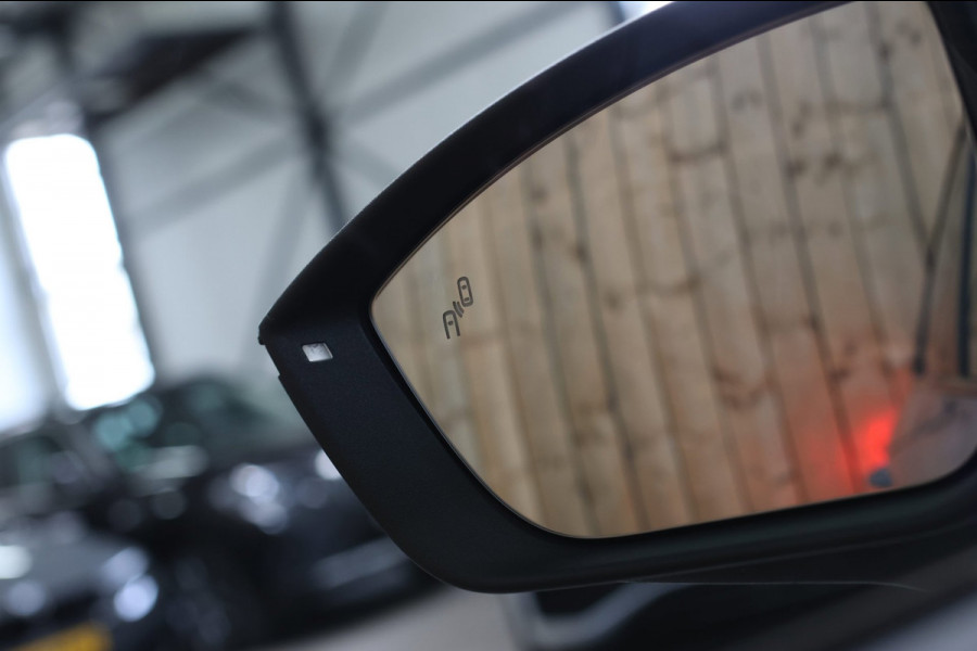 CUPRA Ateca 2.0 TSI 4DRIVE Limited Edition *Pano*Akra*Carbon*Kuipstoelen*360 Camera*Beats*