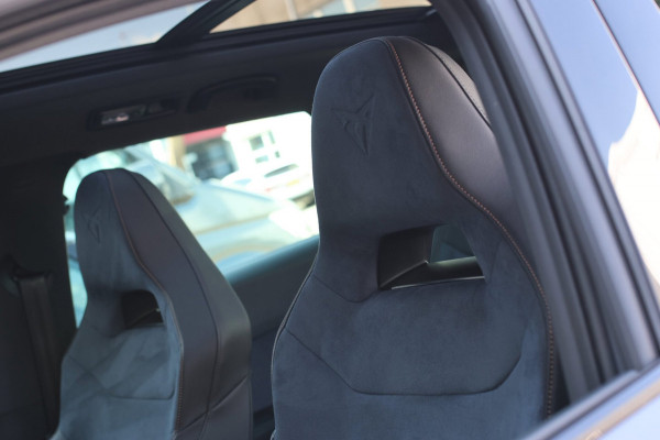 CUPRA Ateca 2.0 TSI 4DRIVE Limited Edition *Pano*Akra*Carbon*Kuipstoelen*360 Camera*Beats*