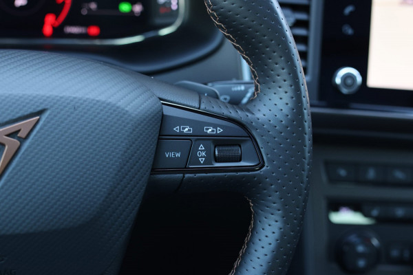 CUPRA Ateca 2.0 TSI 4DRIVE Limited Edition *Pano*Akra*Carbon*Kuipstoelen*360 Camera*Beats*