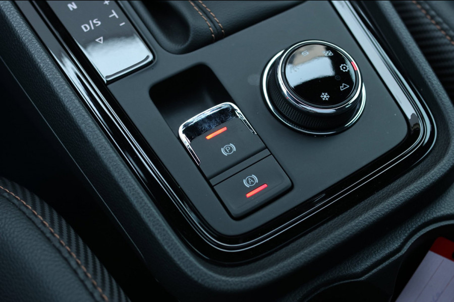 CUPRA Ateca 2.0 TSI 4DRIVE Limited Edition *Pano*Akra*Carbon*Kuipstoelen*360 Camera*Beats*