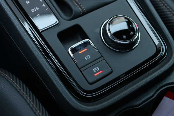 CUPRA Ateca 2.0 TSI 4DRIVE Limited Edition *Pano*Akra*Carbon*Kuipstoelen*360 Camera*Beats*