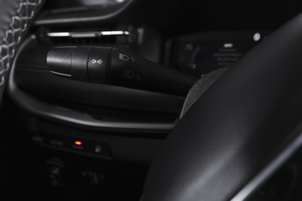 Jeep Compass 4xe 240 Plug-in Hybrid Electric 80th Anniversary | Dig. Cockpit | Adapt. Cruise | PDC | 360 Camera | NAV + App. Connect | ECC | Elek. Klep | |