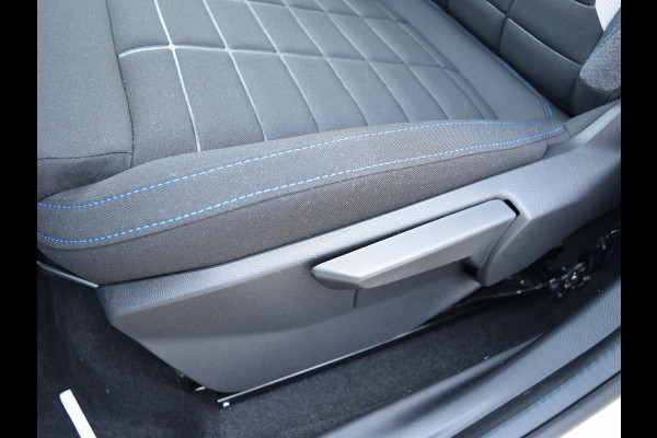 Citroën C3 1.2 Hybrid 110pk Plus CARPLAY | AIRCO | PARKEERSENSOREN |