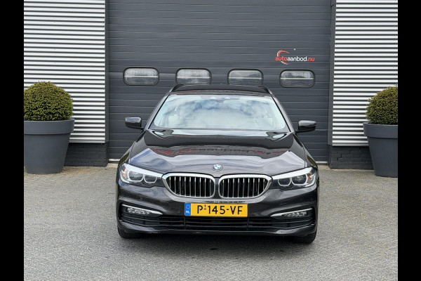 BMW 5 Serie Touring 520d High Executive | Camera | Lederen Bekleding | Elektrische Trekhaak | Elektrische Achterklep |