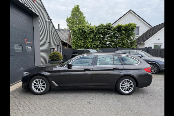 BMW 5 Serie Touring 520d High Executive | Camera | Lederen Bekleding | Elektrische Trekhaak | Elektrische Achterklep |