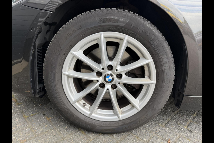 BMW 5 Serie Touring 520d High Executive | Camera | Lederen Bekleding | Elektrische Trekhaak | Elektrische Achterklep |