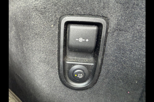 BMW 5 Serie Touring 520d High Executive | Camera | Lederen Bekleding | Elektrische Trekhaak | Elektrische Achterklep |