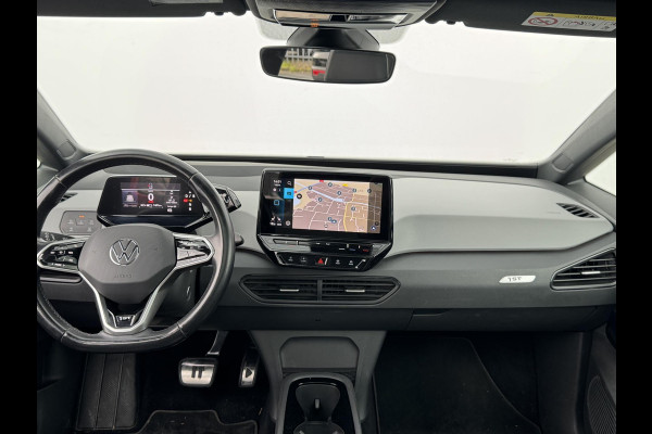 Volkswagen ID.3 First Max 58 kWh ERGO STOELEN | PANO |20'' VELGEN | CAMERA| SOH 90,2%