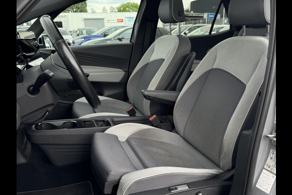 Volkswagen ID.3 First Max 58 kWh ERGO STOELEN | PANO |20'' VELGEN | CAMERA| SOH 90,2%