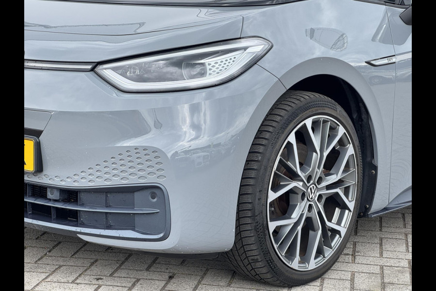 Volkswagen ID.3 First Max 58 kWh ERGO STOELEN | PANO |20'' VELGEN | CAMERA| SOH 90,2%