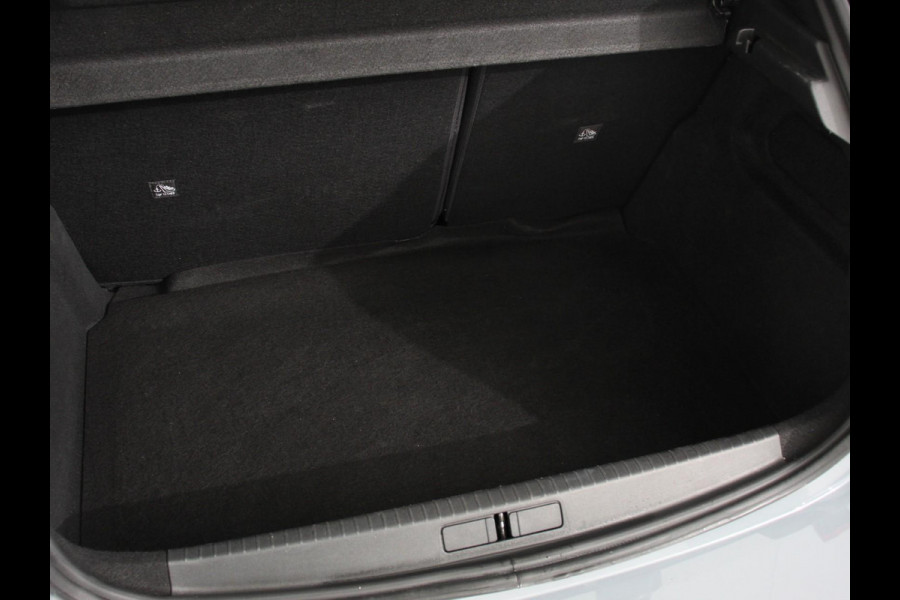 Opel Corsa 1.2 Turbo 100pk GS Navigatie Apple Carplay/Android Auto Digitale Cockpit Airco Cruise Control Lichtmetalen Velgen Dab