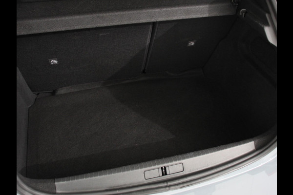 Opel Corsa 1.2 Turbo 100pk GS Navigatie Apple Carplay/Android Auto Digitale Cockpit Airco Cruise Control Lichtmetalen Velgen Dab