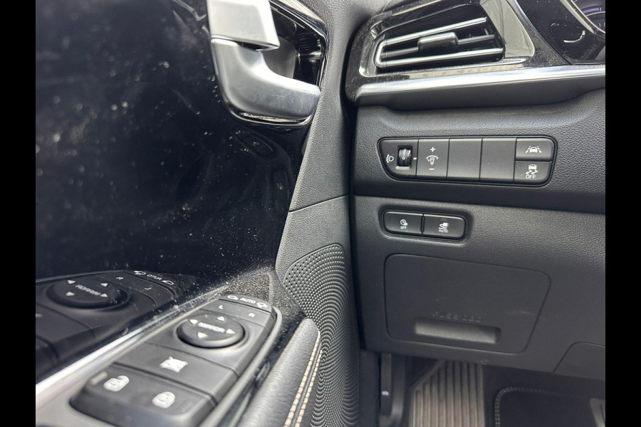 Kia e-Niro DynamicLine 64 kWh | SOH: 95,6% | 3 Fase | Warmtepomp | Adaptive CC | Climate |